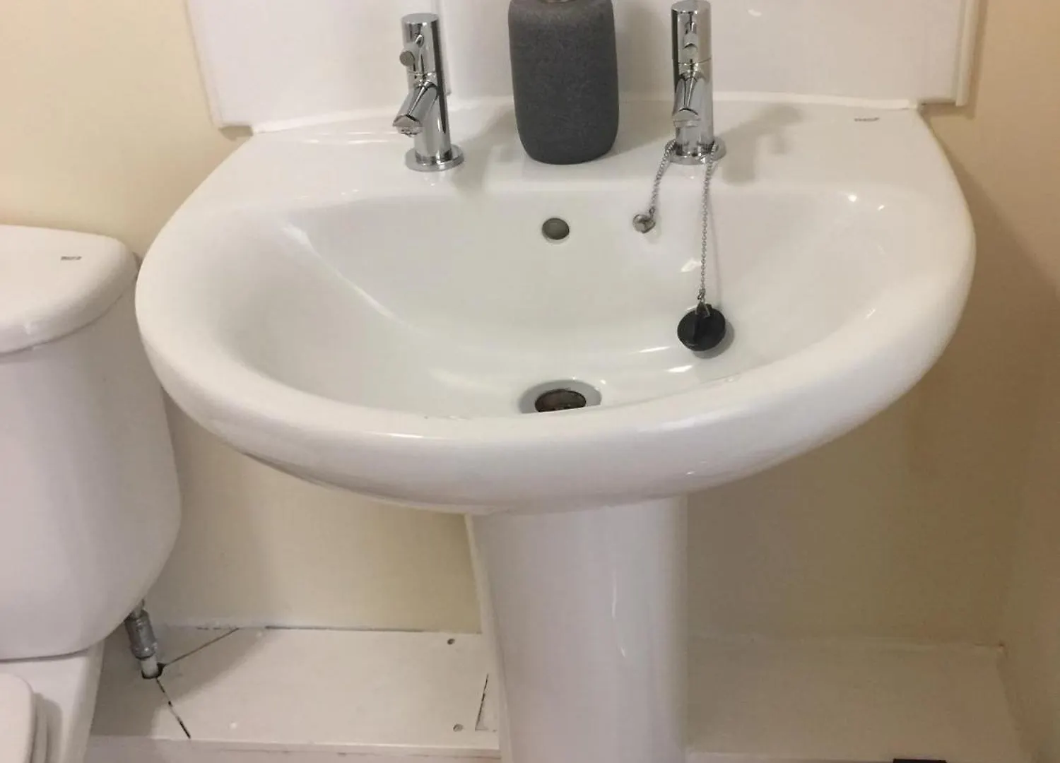 Moonbay Apartment Cardiff 0*,  Velká Británie